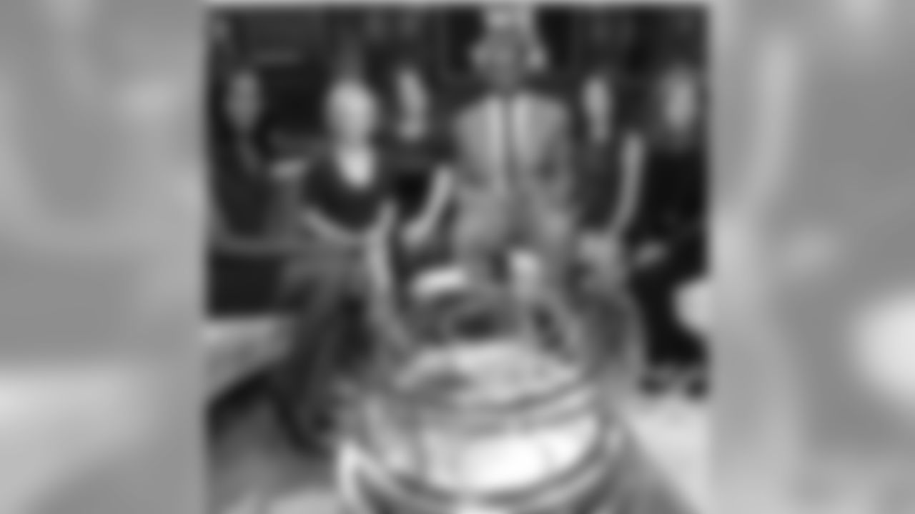 chriscanty99[Chris Canty]:Great show today w/ @davebriggstv and @mvp86hinesward. I'm back at it tomorrow at 5:30pm on @PFTonNBCSN. #NFL #NBC #RAVENS