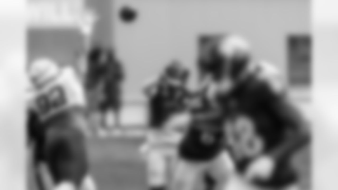 QB Anthony Brown