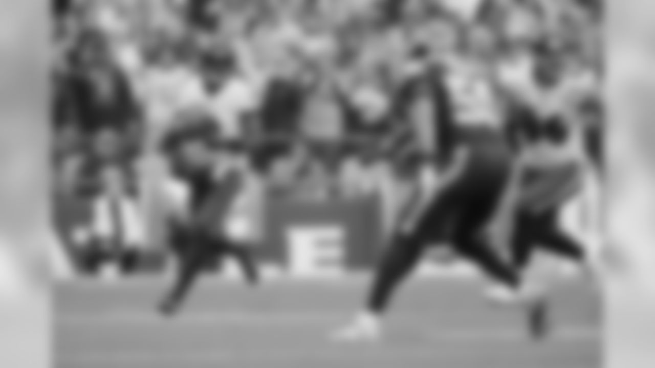 QB Lamar Jackson
