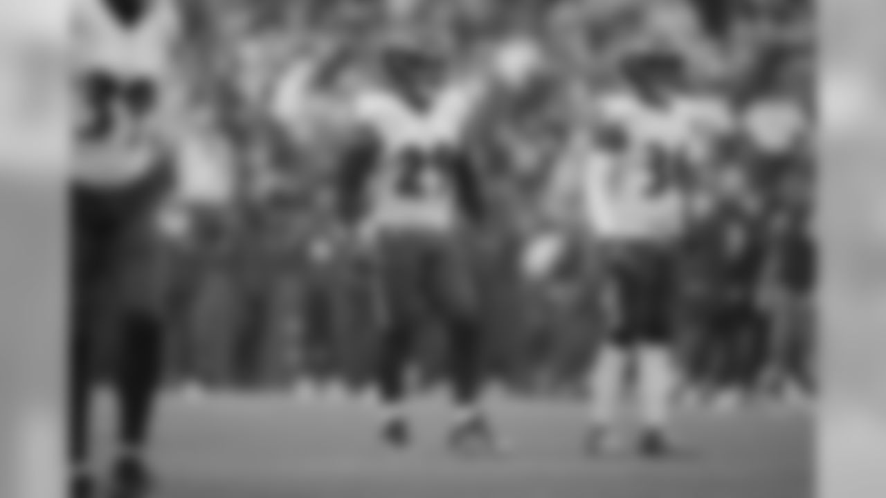 S Earl Thomas III, S Chuck Clark