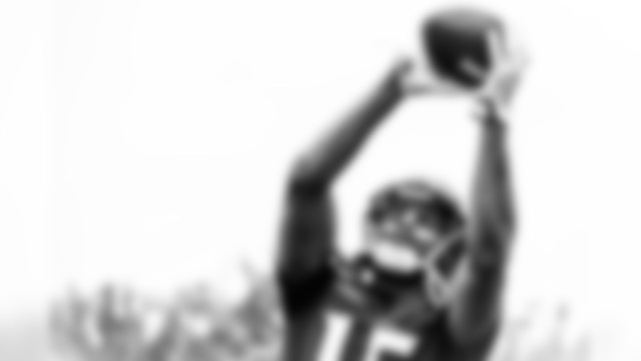 WR Michael Crabtree