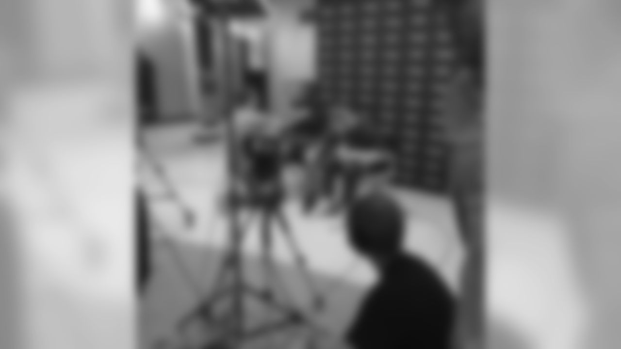 l_webb21 [Lardarius Webb]: Champs!!