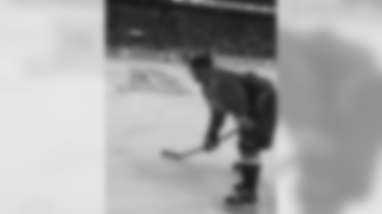 @mikecamp12: Game 5 @urbanlegend96