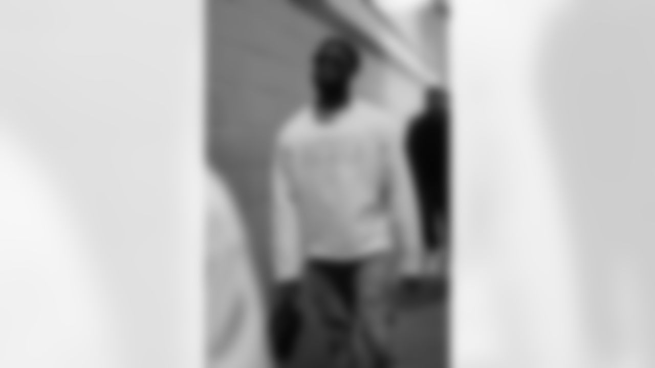OLB Odafe Oweh