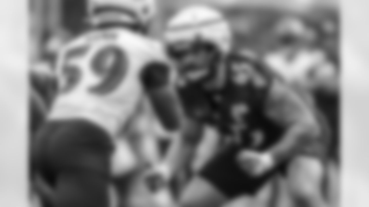 From left: OLB Malik Hamm,