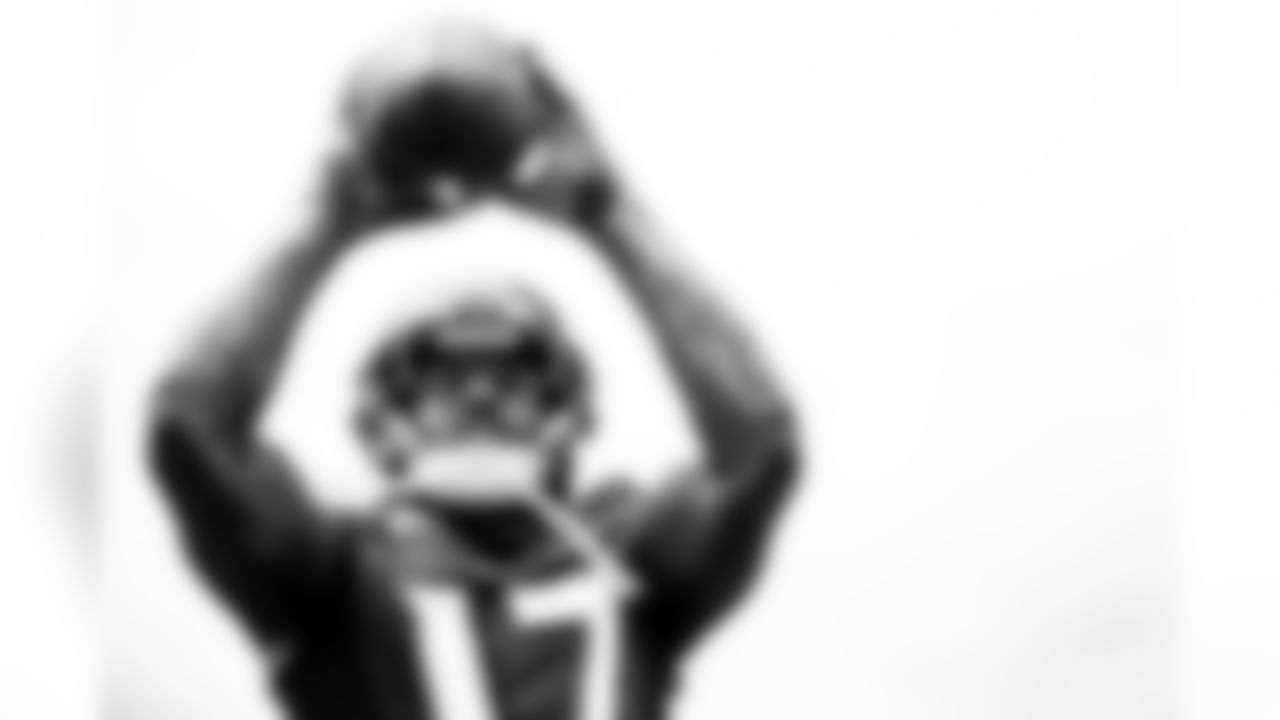 WR Mike Wallace