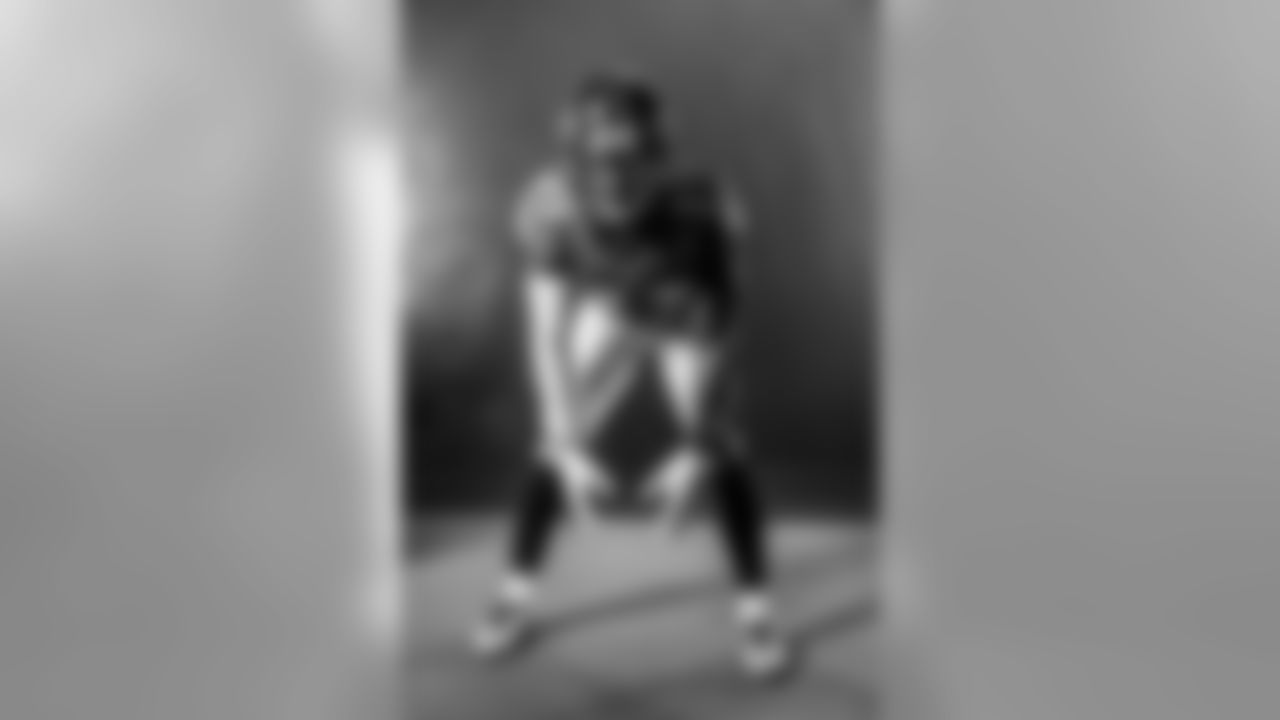 CB Tavon Young