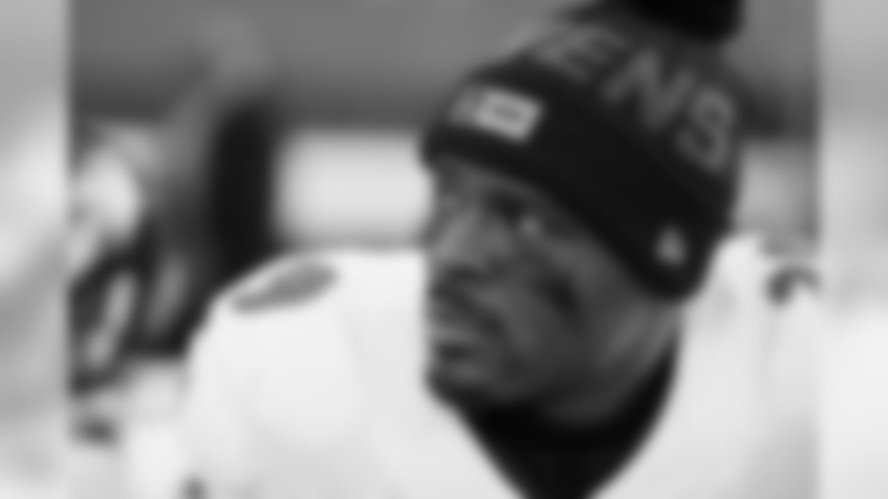 CB Brandon Carr