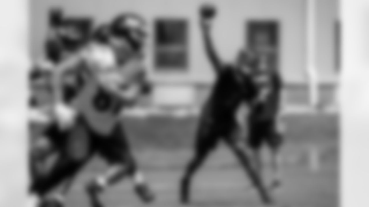 QB Tyler Huntley