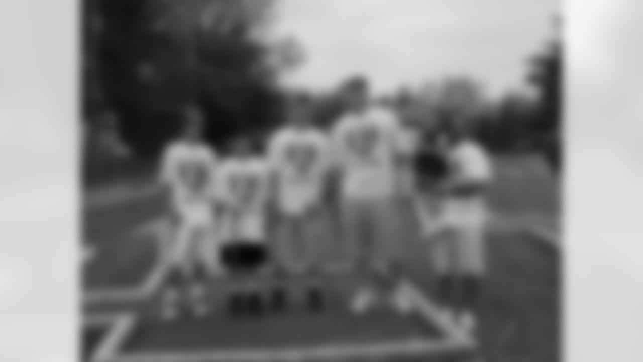 Ravens TE Daniel Wilcox invited several of his fellow teammates to a Putt-Putt Golf Tournament in order to raise money for his foundation, Empowerment M.I.N.D.S.