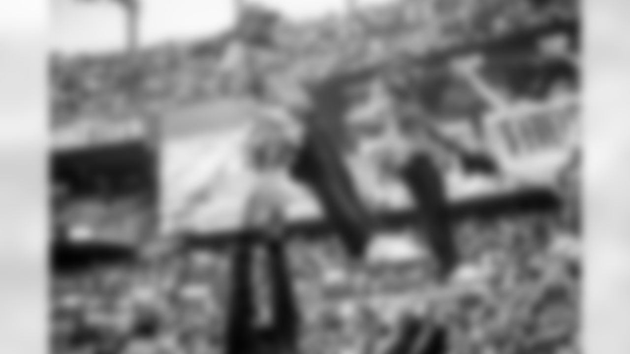 CHEER_VS_BILLS-121