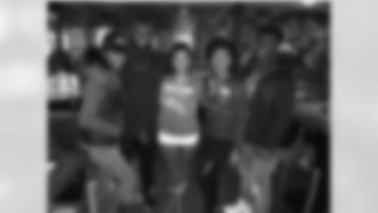 mpierce_78 [Michael Pierce]: Nothing Like FAMILY So Thankful For Your Support! #Blessed