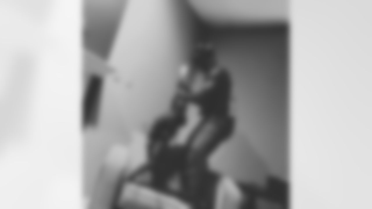 willied_effect [Will Davis]: Happy to see you both doing good... Don't ever change.