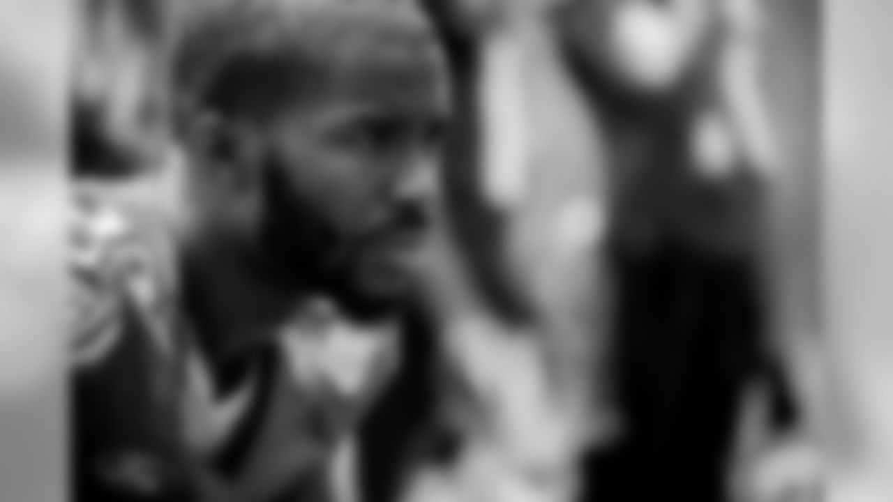WR John "Smokey" Brown
