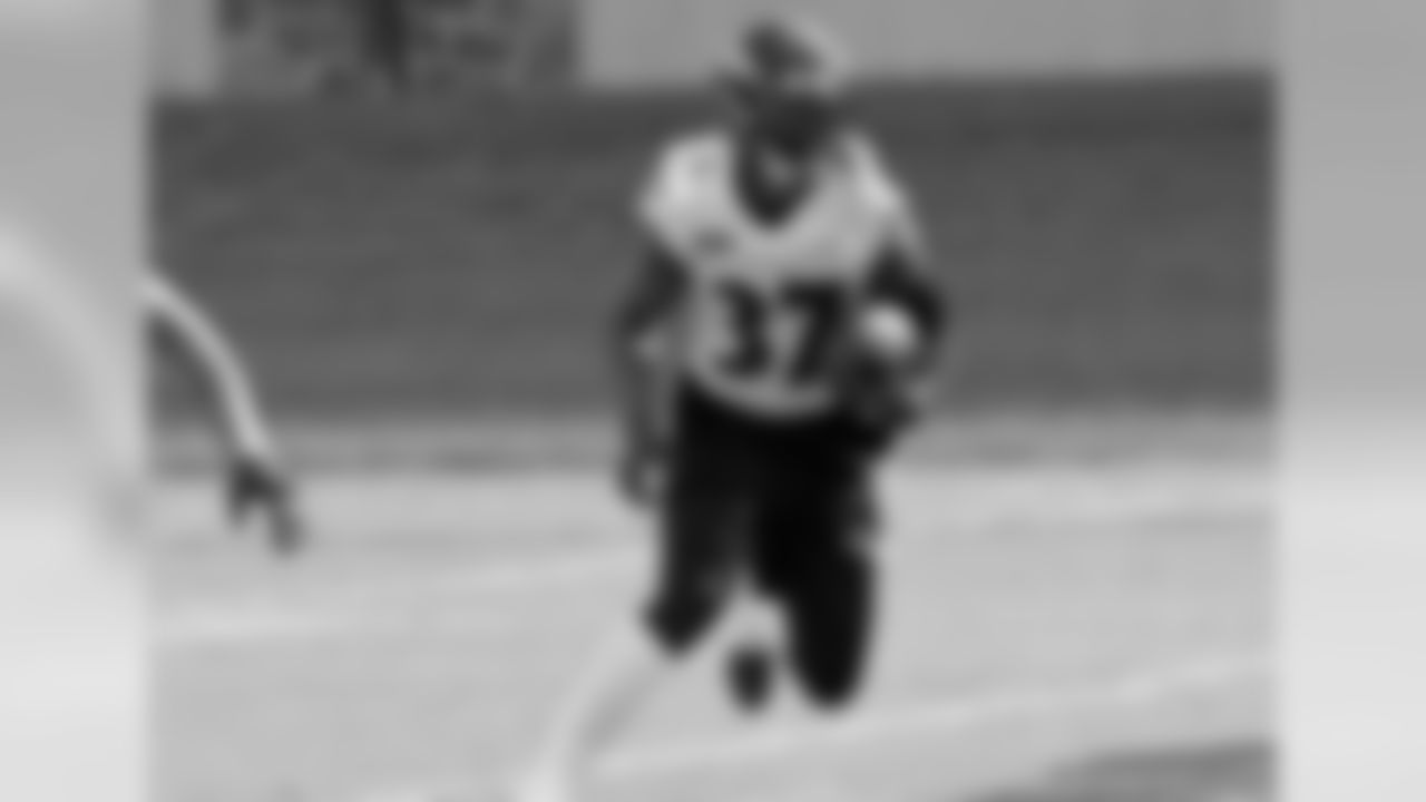 RB Javorius Allen