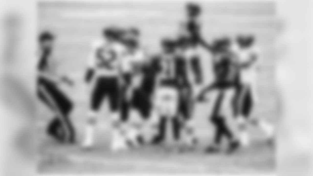 l_webb21 [Lardarius Webb] Thanks for having my back Chuck cause Levine was gone let me get jumped! Amos what's good bro