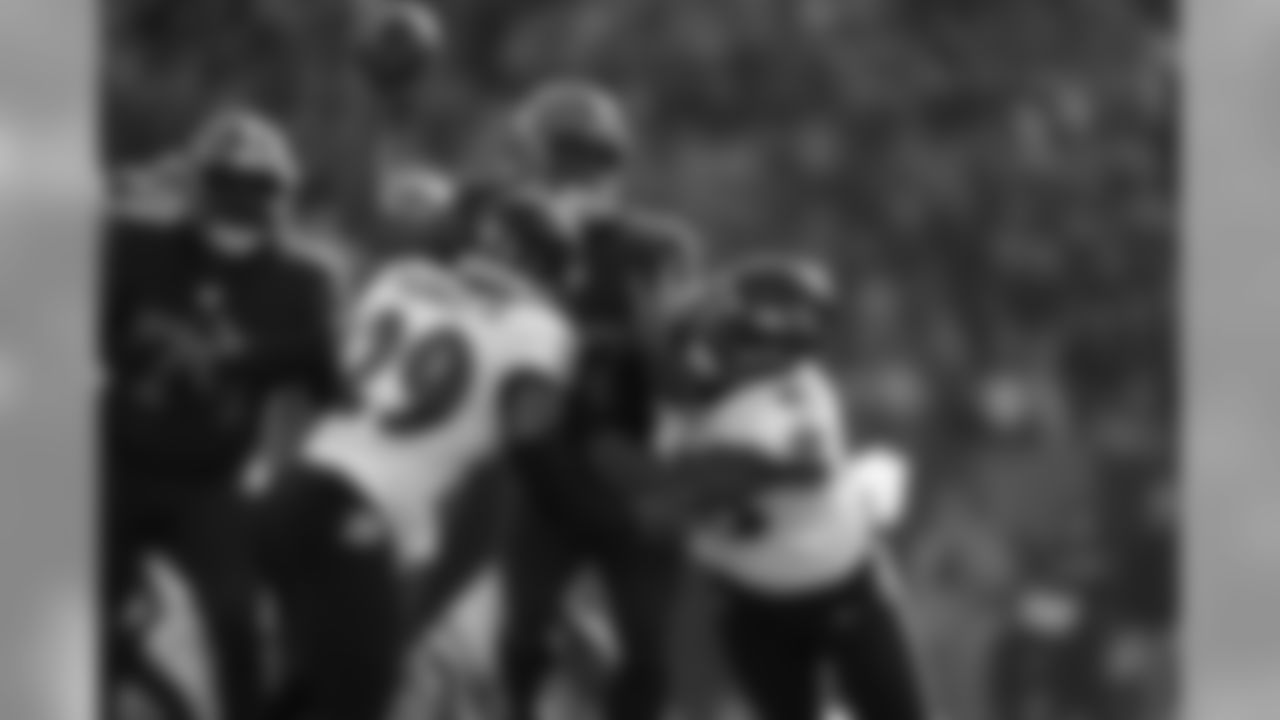S Earl Thomas III, OLB Jaylon Ferguson