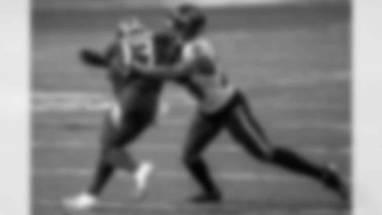 CB Marcus Peters