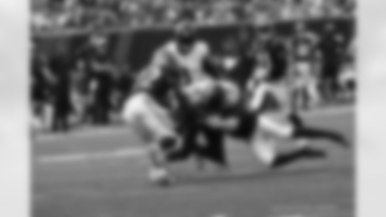 WR Nelson Agholor