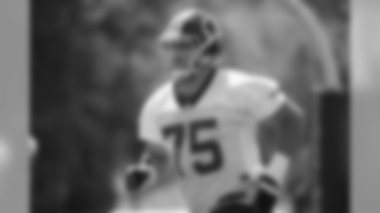 Brandon Schreff, Washington Redskins
After failing to meet expectations his first four years as an offensive tackle, Schreff blossomed when switched to guard in 2019. Only 26 years old, Schreff should be entering the prime of his career.