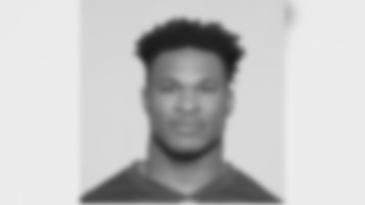 young_forever42 [Kenny Young] New Page, New Chapter, Same Book.