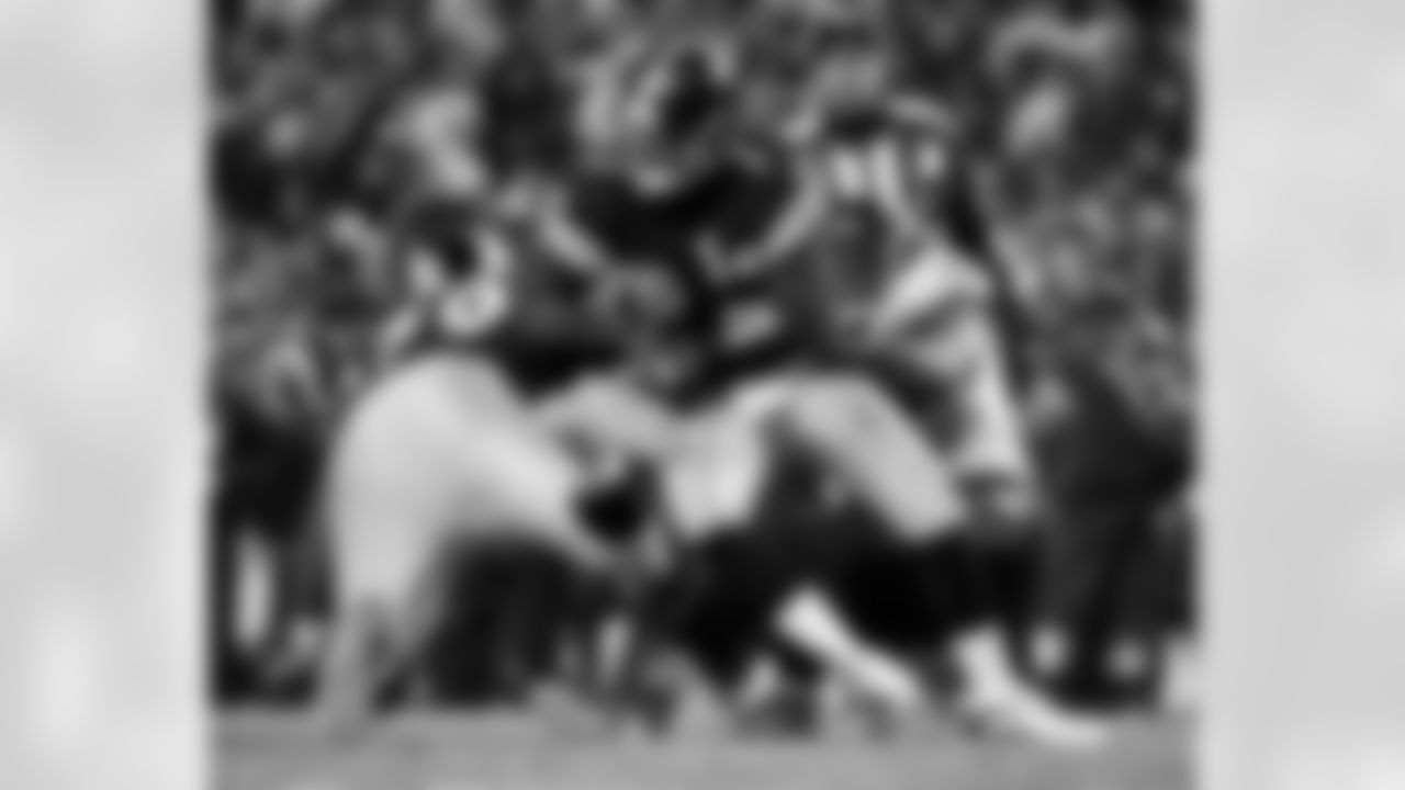 Images from the Ravens' 31-24 loss to the Pittsburgh Steelers in the divisional playoffs on Saturday, Jan. 15, 2011. Baltimore built a 14-point halftime lead but turned the ball over three times in the third quarter to fall in the playoffs for the third s