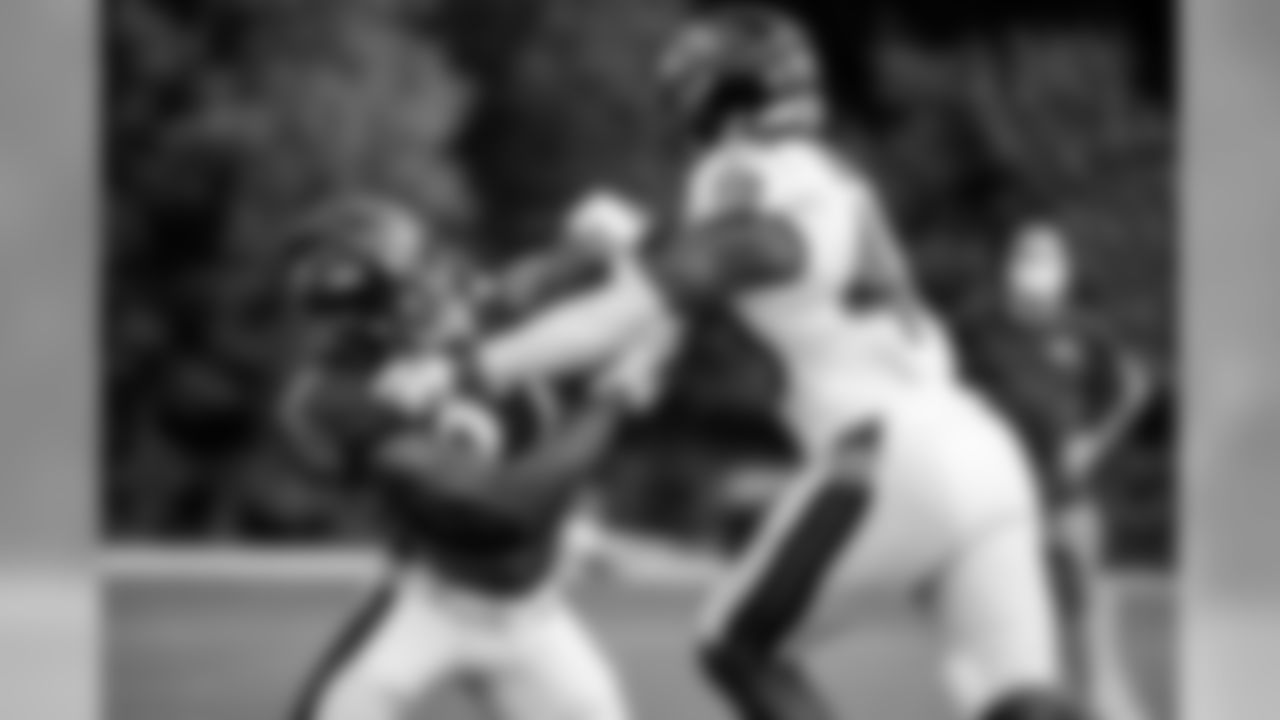 RB J.K. Dobbins takes on LB Patrick Queen