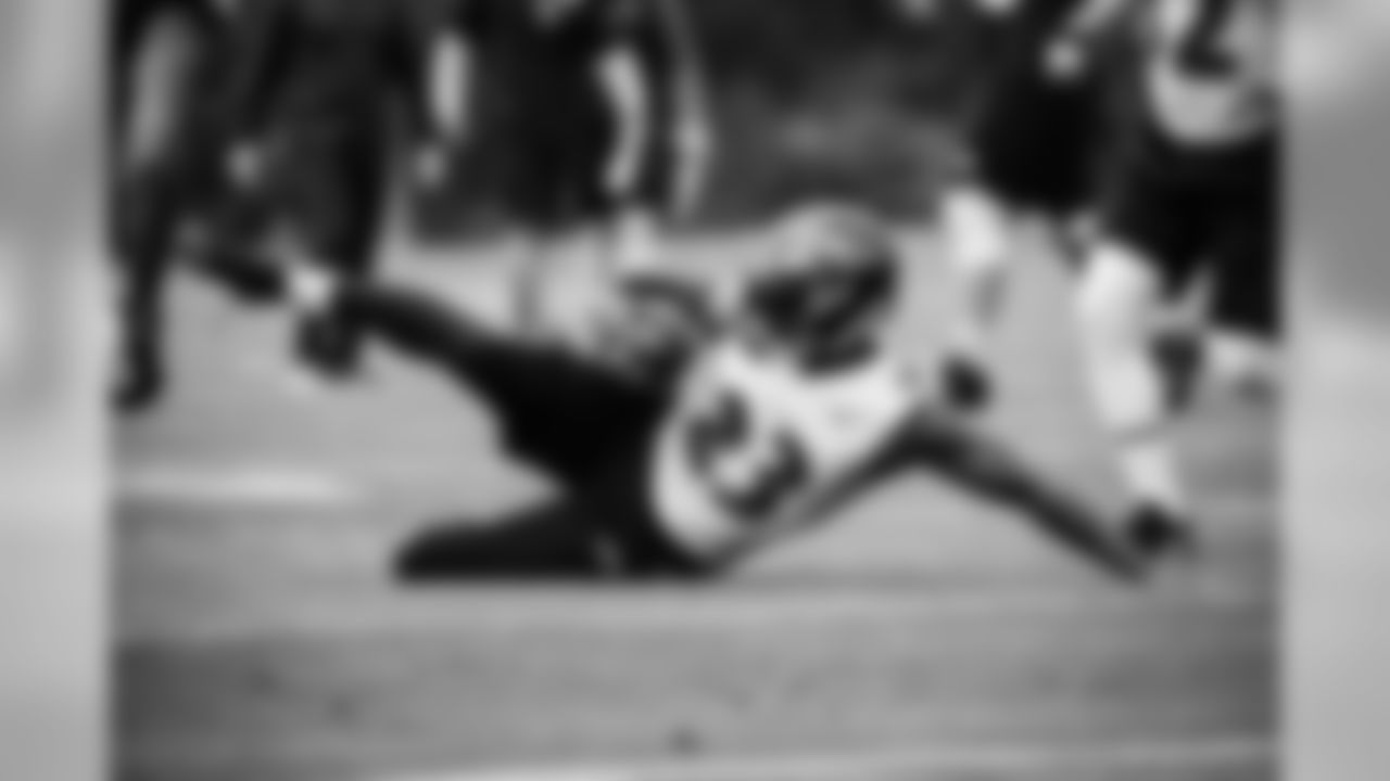 S Tony Jefferson