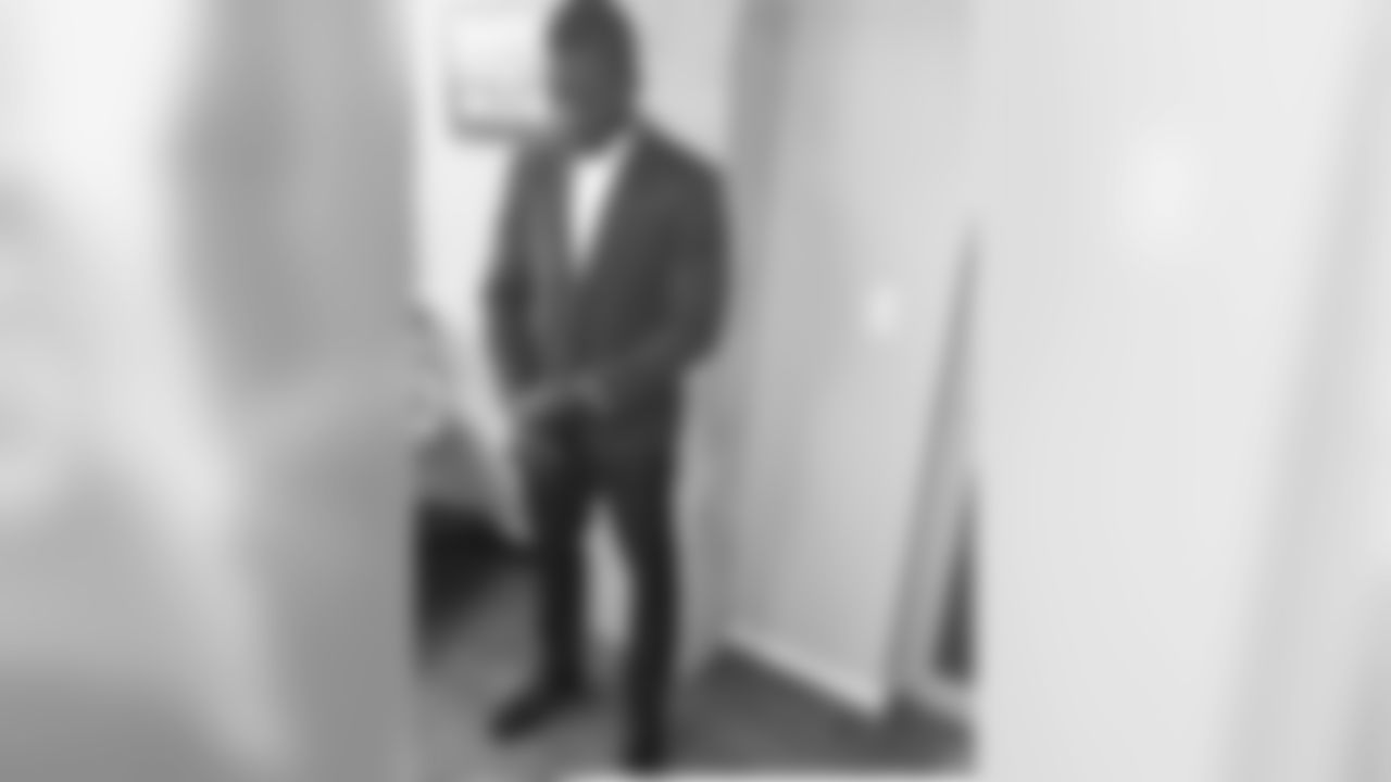 tytaylor2 [Tyrod Taylor]: Business Trip T2