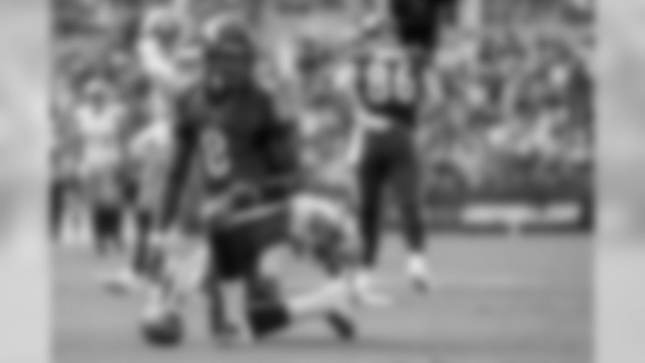 Quarterback Lamar Jackson on the field during the game against the Cleveland Browns on September 29, 2019.