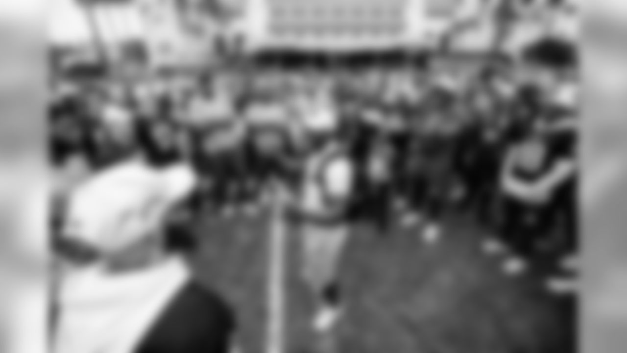 AFC team huddle during the 2020 Pro Bowl practice, Thursday, Jan. 23, 2020 in Orlando, Fla.