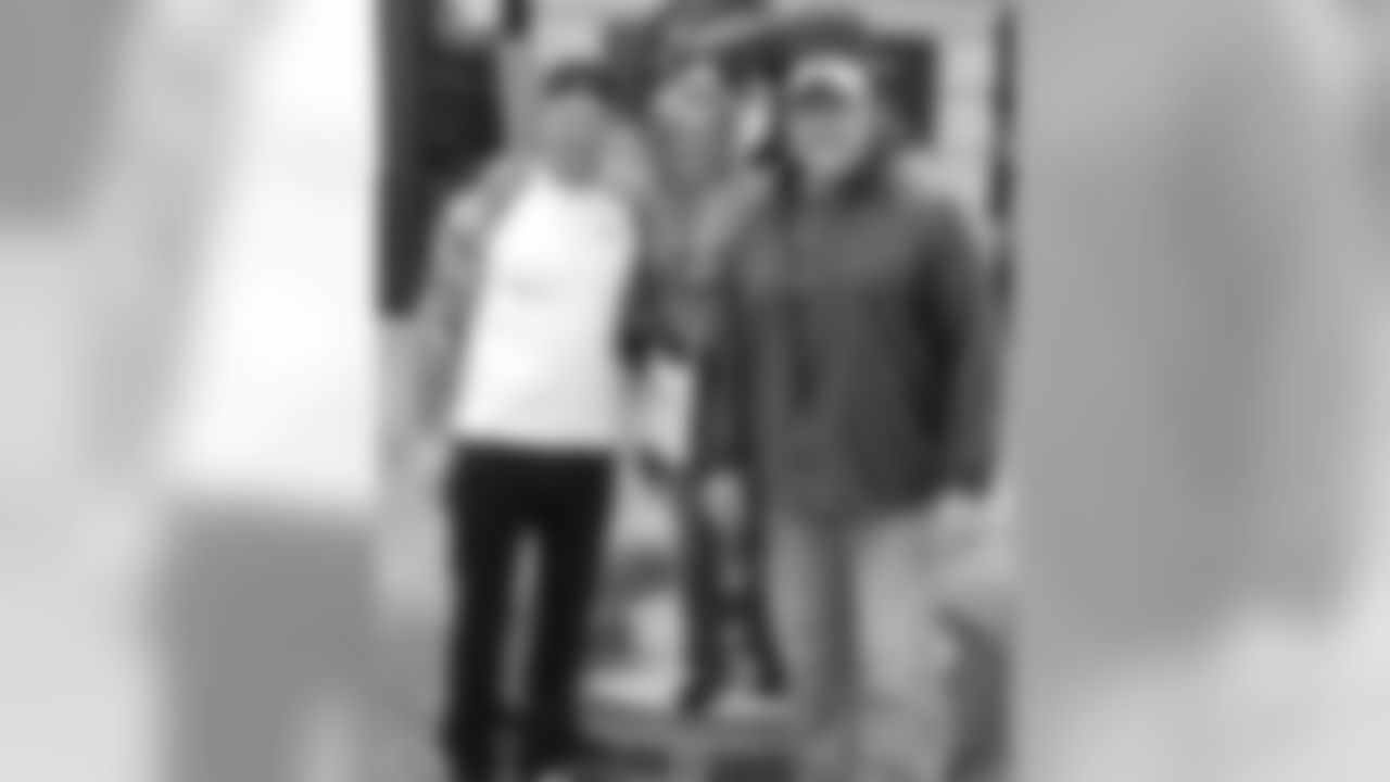 maxxwilliams[Maxx Williams]: 100% converted! Go Orioles. #ravens #orioles