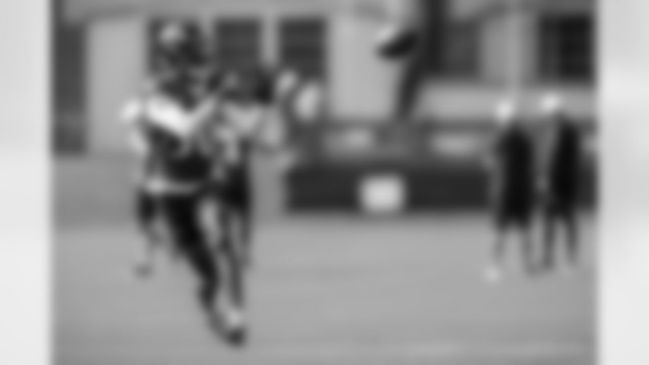 CB Chris Westry