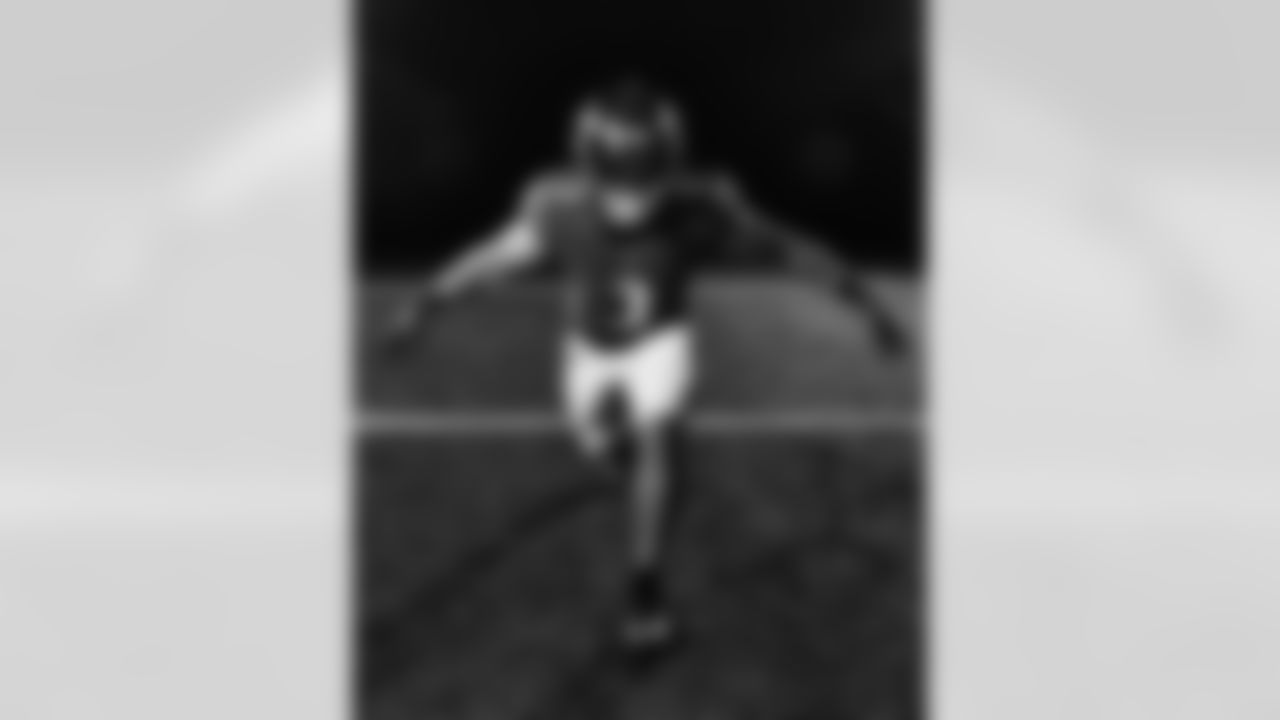 LB L.J. Fort
