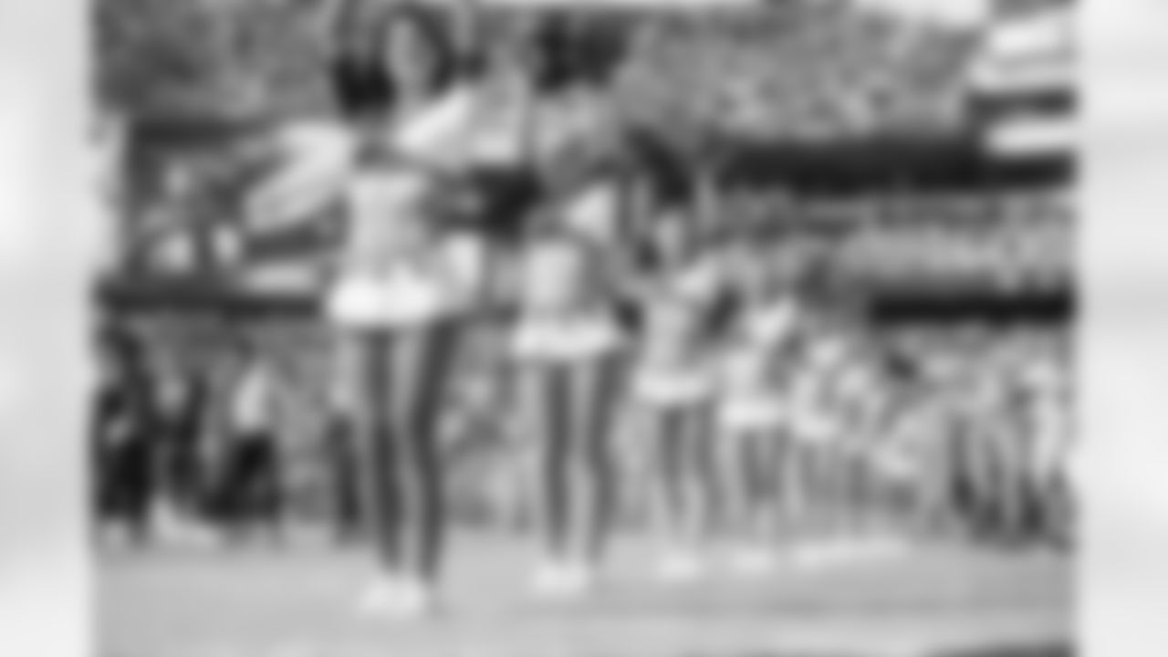 Cheer_VS_Vikings-112