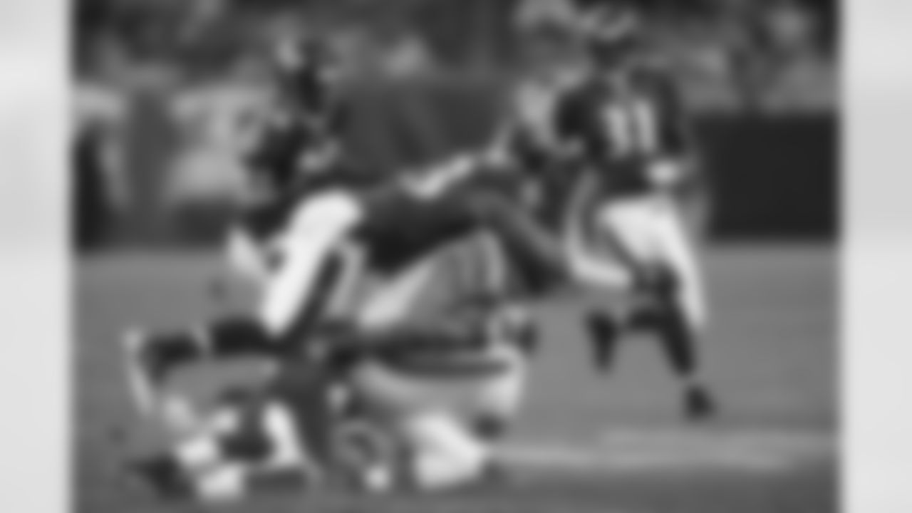 Some of the best shots from the Ravens-Browns game on Sunday, Dec. 4th at Cleveland Browns Stadium.