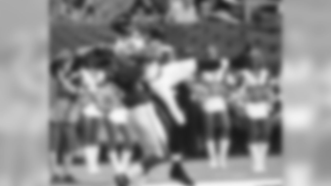 WR Daniel Brown (Exlcusive Rights Free Agent)
