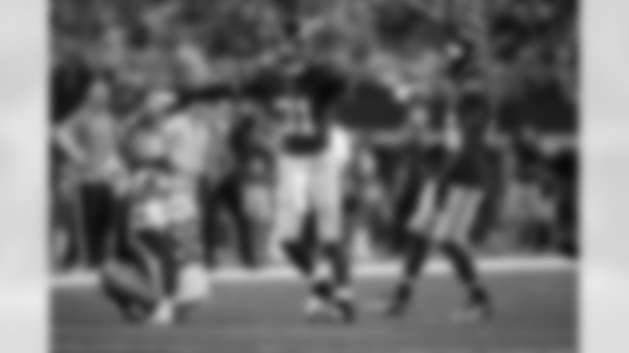 The Ravens have said throughout the offseason that they could look to add some veteran depth in the secondary, and they will reportedly try out some cornerbacks ahead of minicamp. Cornerbacks Aaron Ross (New York Giants), Drayton Florence (Carolina Panthers), Maurquice Cole (New England Patriots) and Dominique Franks (Atlanta Falcons) have all reportedly been contacted by the Ravens about going through a tryout before minicamp. The Ravens could end up signing one of them to compete with Chykie Brown and Asa Jackson for the No. 3 cornerback job.