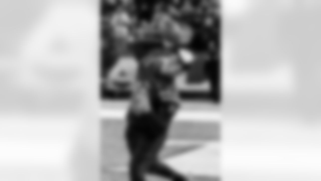 During Ravens home games this season, the Quarterback Challenge will showcase two of the top high school quarterbacks from Maryland. The quarterbacks will be joined on-field by two of their receivers to compete in a passing competition during halftime. Bo