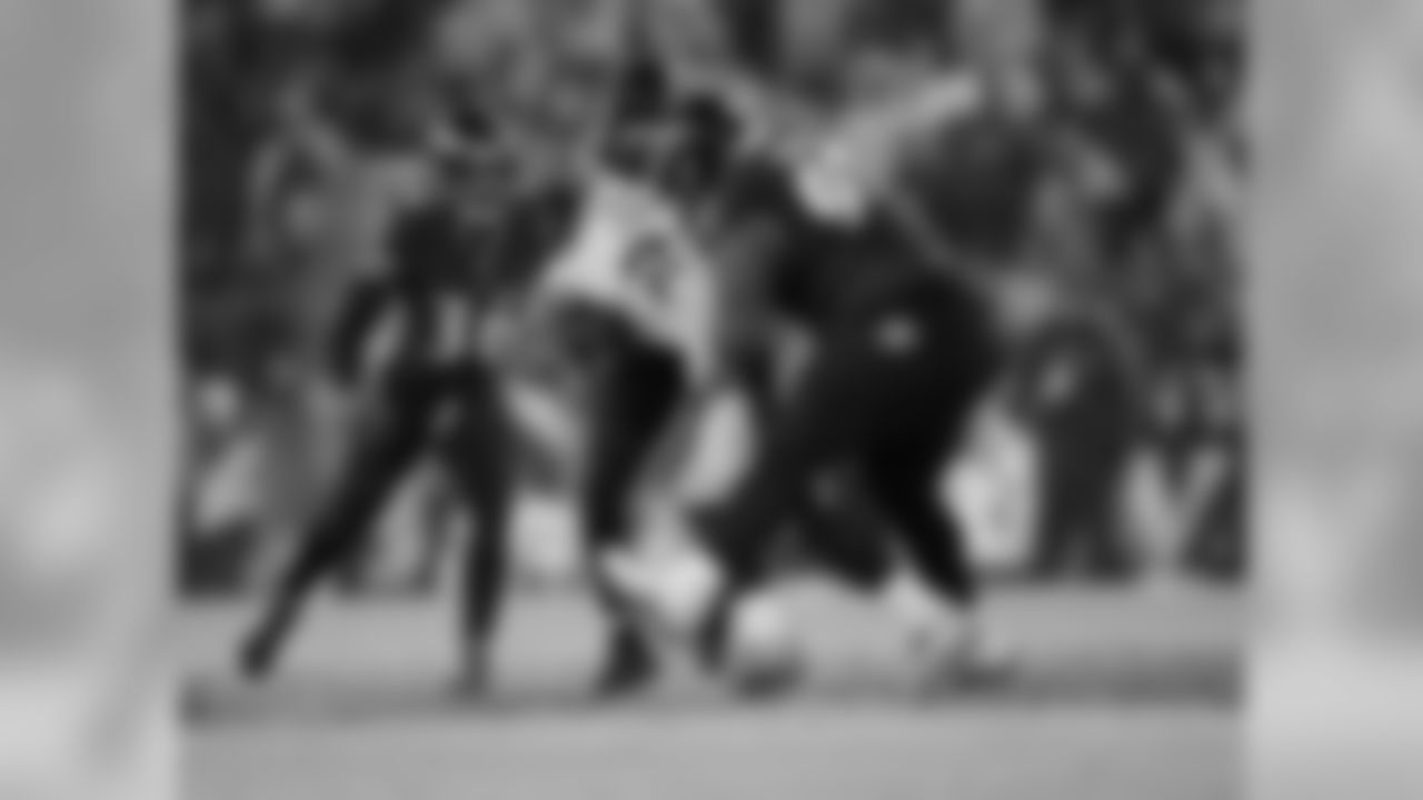 ILB Patrick Onwuasor, DT Michael Pierce