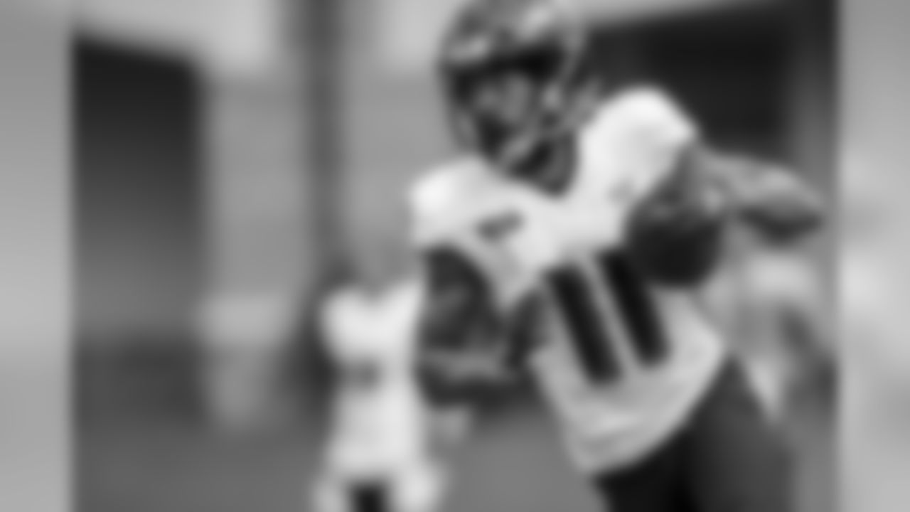 WR Seth Roberts