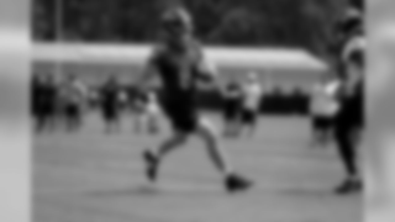 TE Ryan Malleck