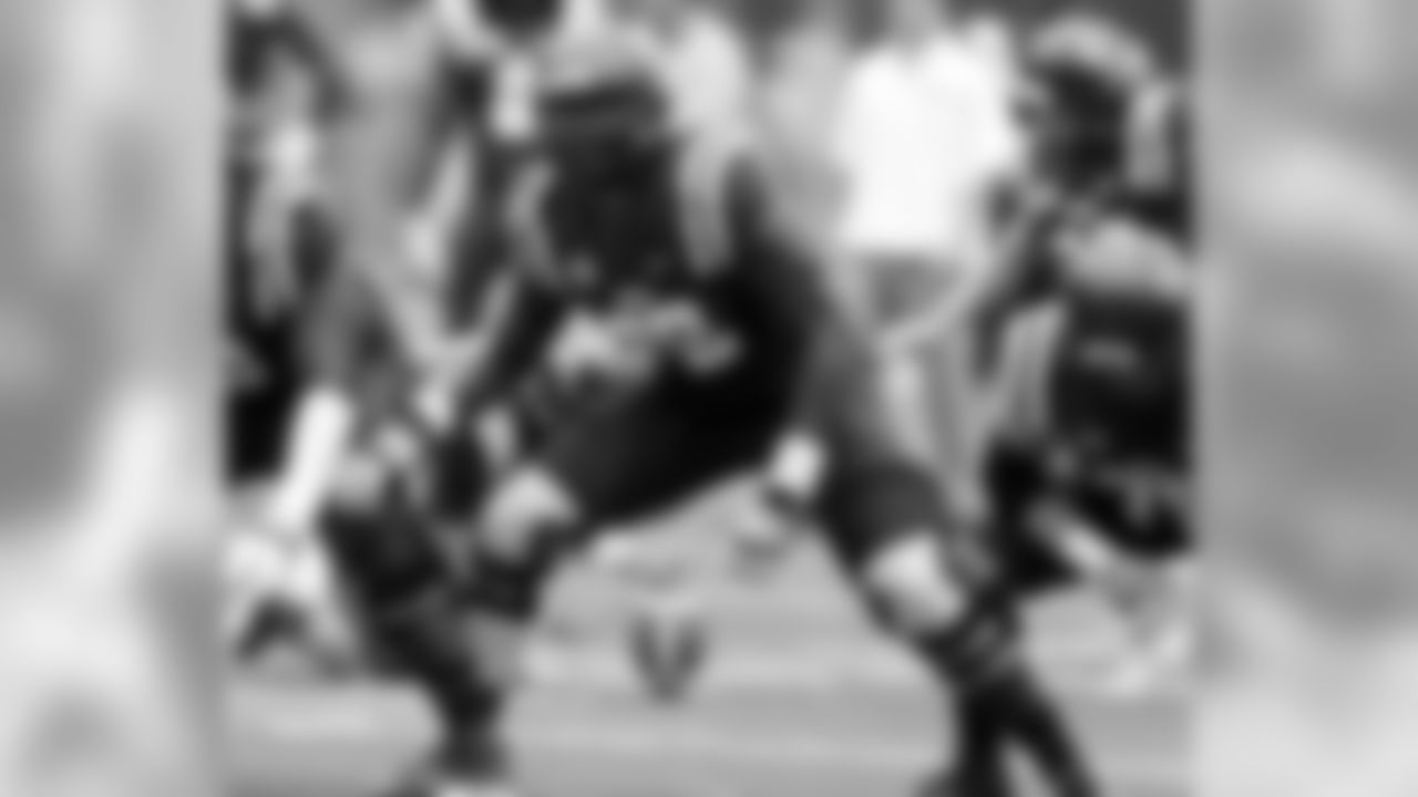OT Laremy Tunsil, Ole Miss