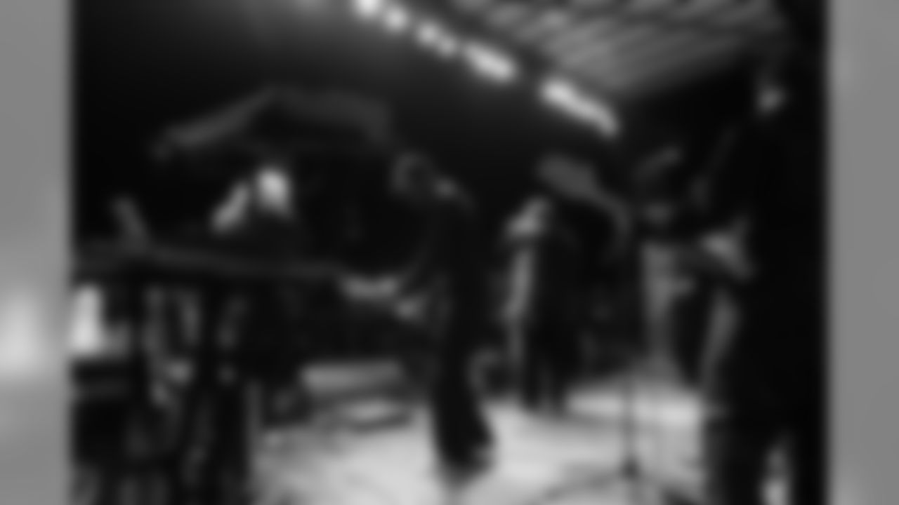 September 6, 2019
Ravens Kick Off Party at the Maryland State Fair Grounds in Timonium, MD. Bands included Petty Coat Junction, The Kelly Bell Band, and Go Go Gadget.