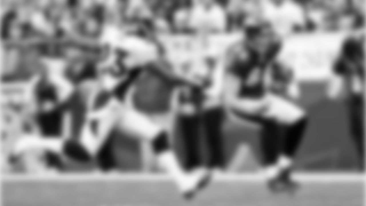 Images from the Ravens' 30-7 win over the previously-undefeated Denver Broncos on November 1, 2009 in Week 8.