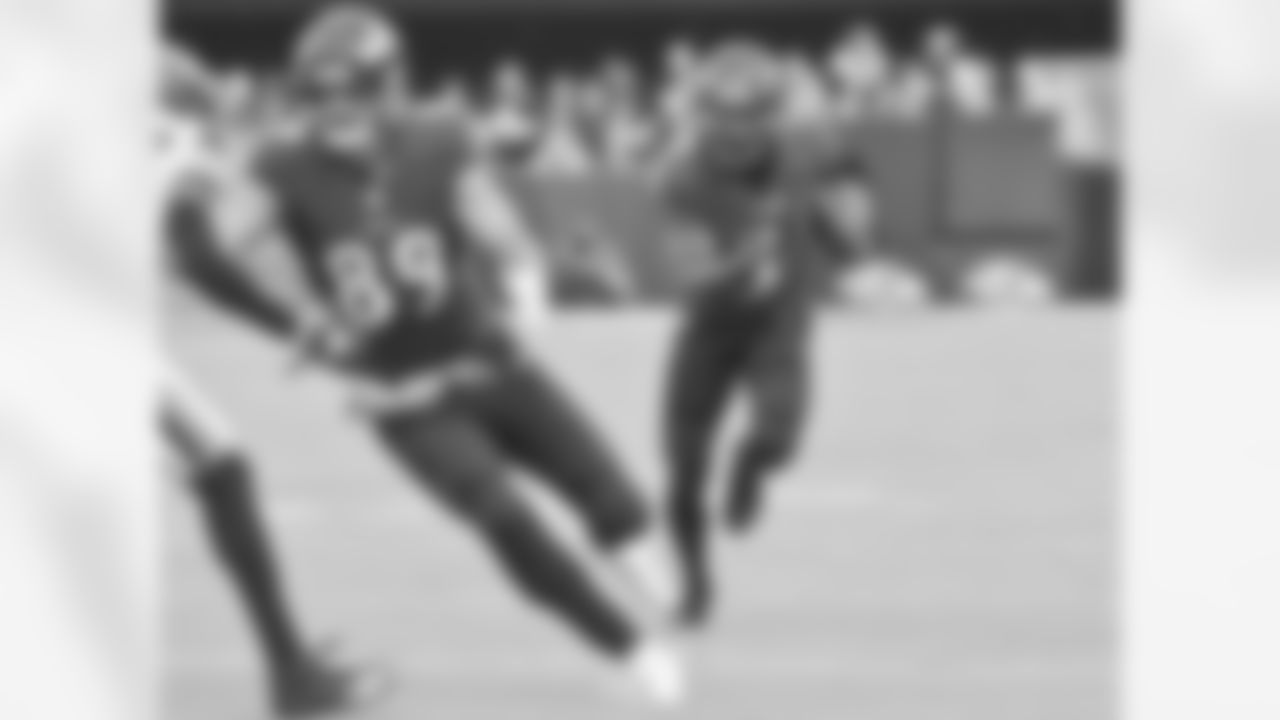 WR Marquise Brown