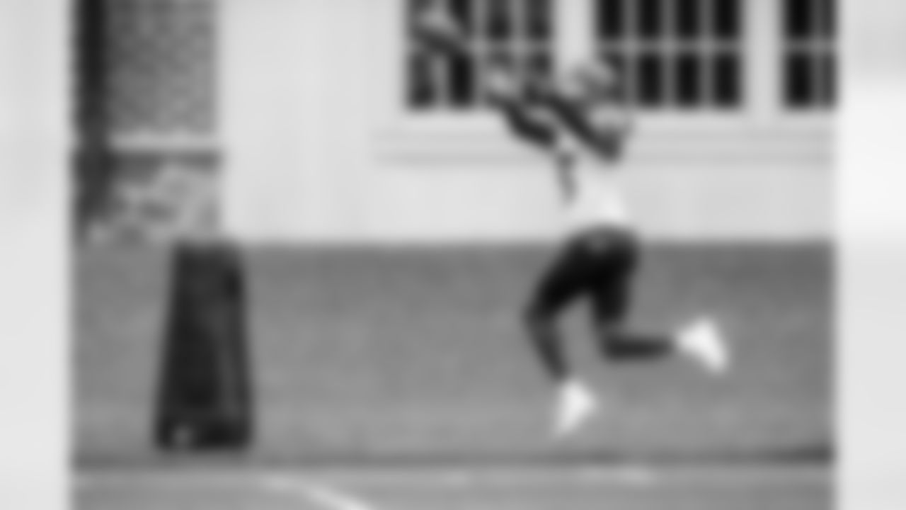 WR Marquise Brown
