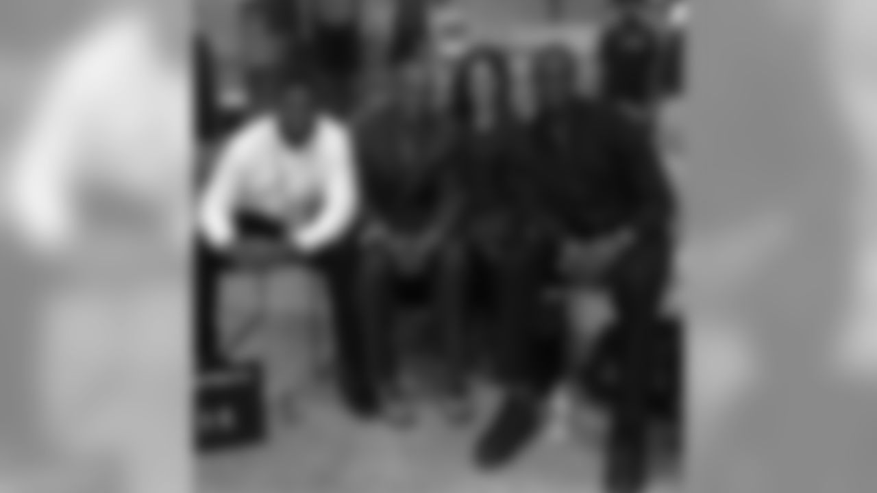 torreysmithwr [Torrey Smith]: The team Cynthia Zordich @plaxicoburress @CharlieGarner had a great time with them