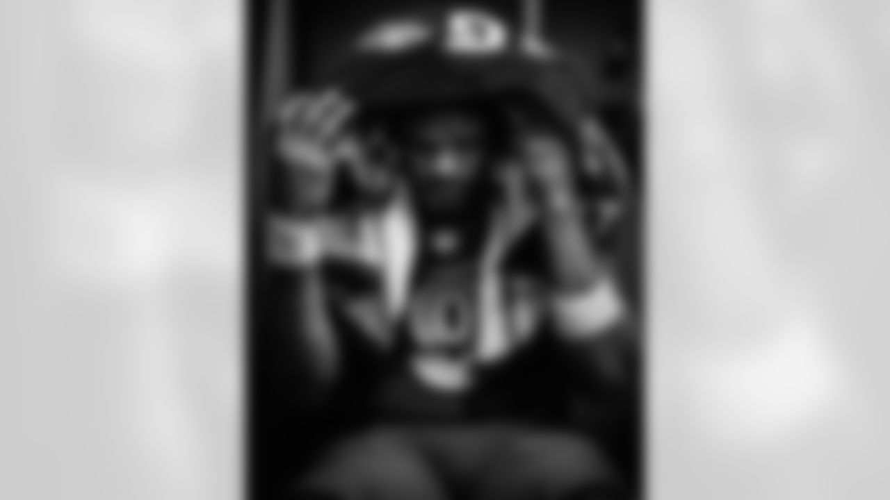 QB Lamar Jackson