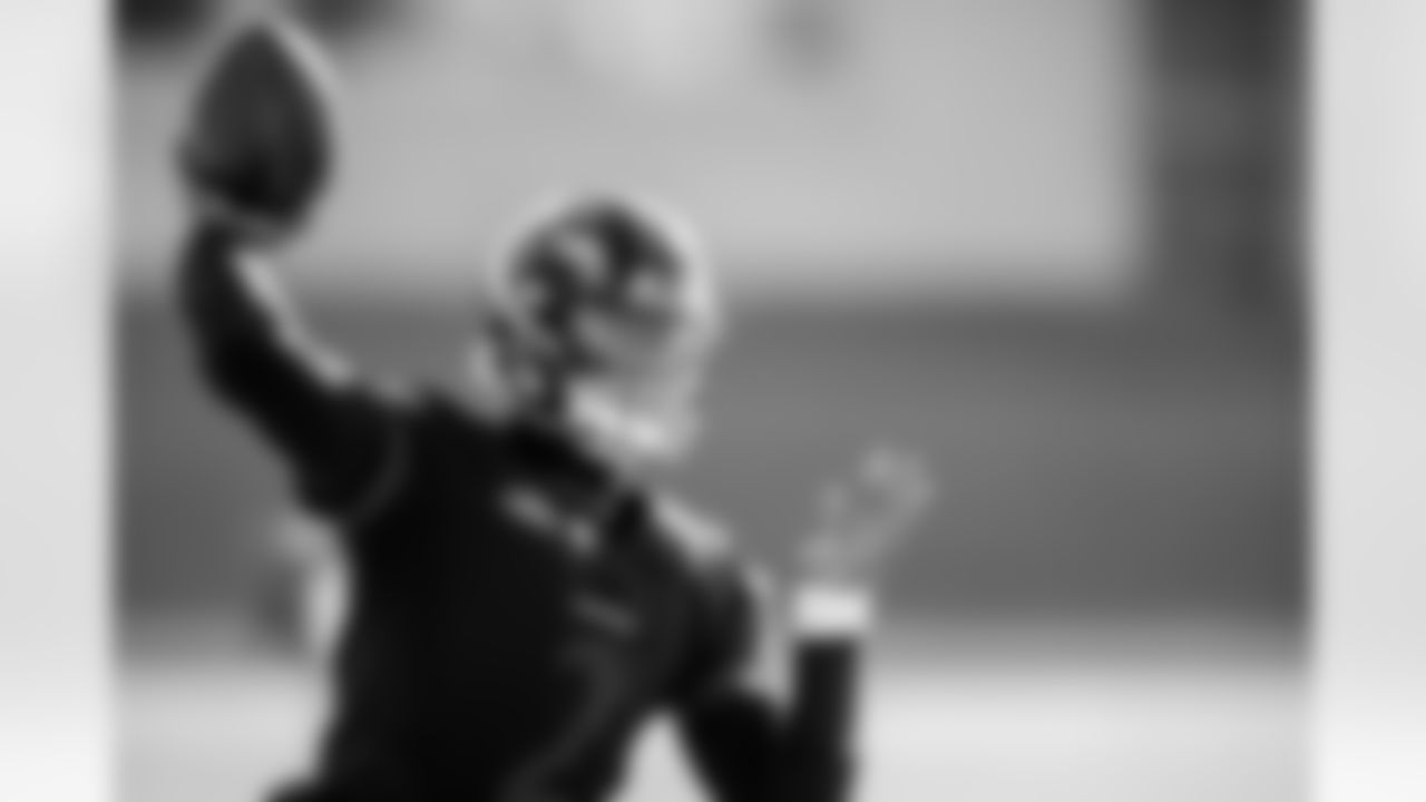 QB Tyler Huntley